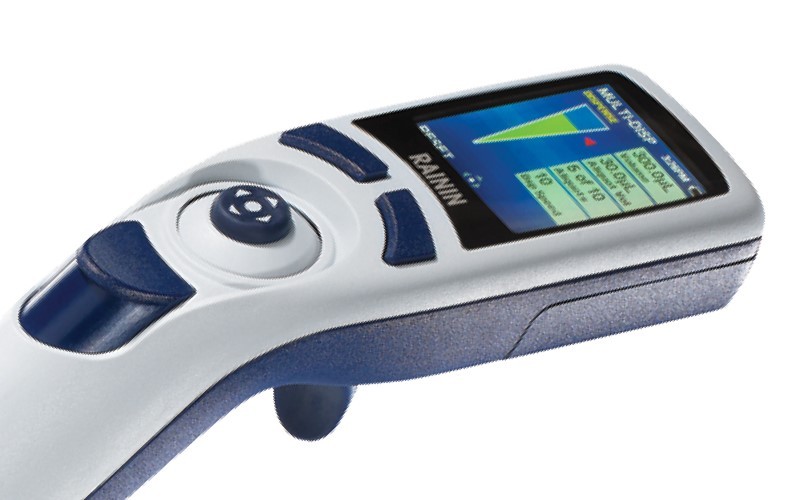 electronic adjustable spacer multichannel pipette
